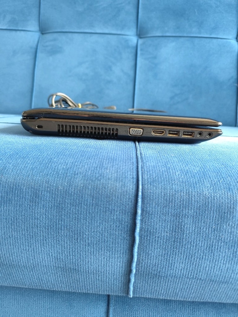 Asus Laptop İ3 İşlemci 4 GB Ram + 320 GB HDD Hafıza - 7