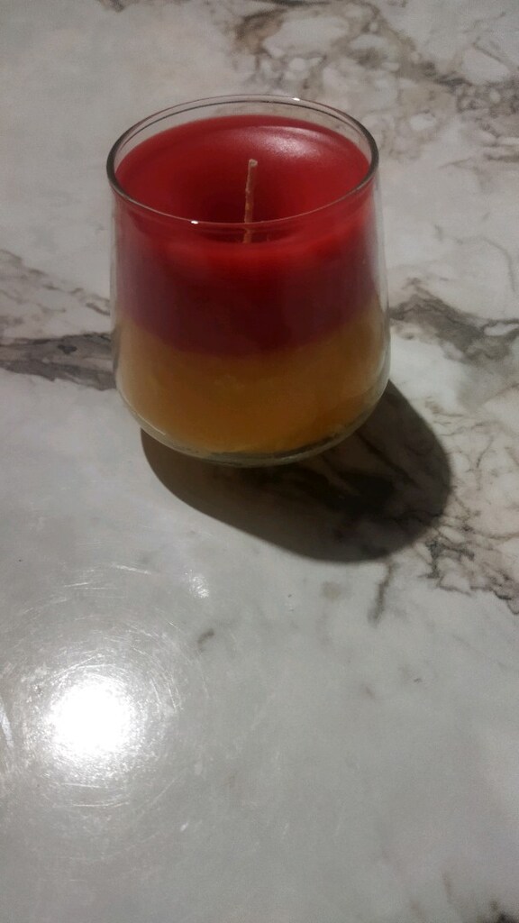 sarı kırmızı mum kendim yaptım yeni - 4