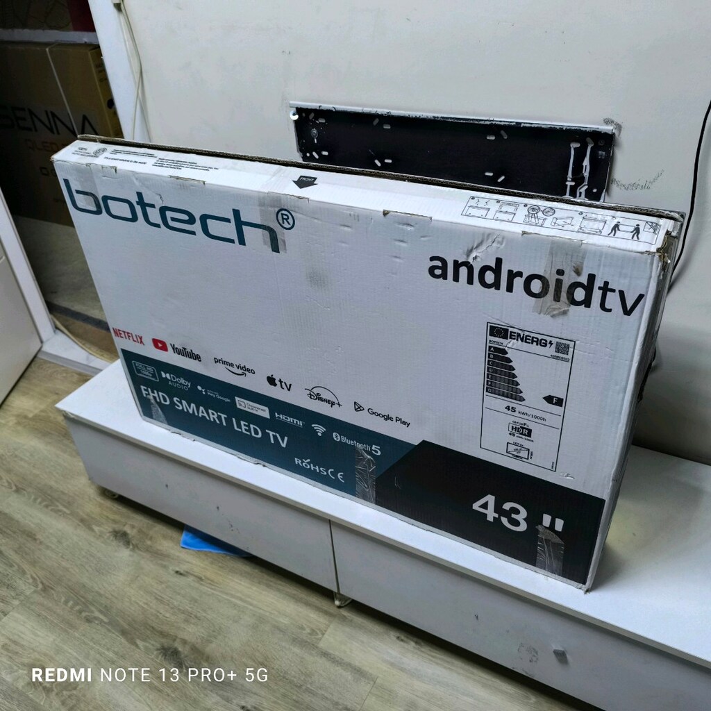 Botech 110 Ekran Sıfır Android LED TV kutusunda - 12