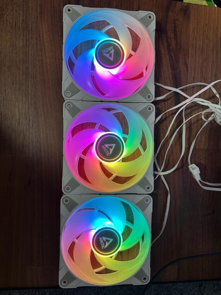 Arctic P12 RGB Fan 3X - 4