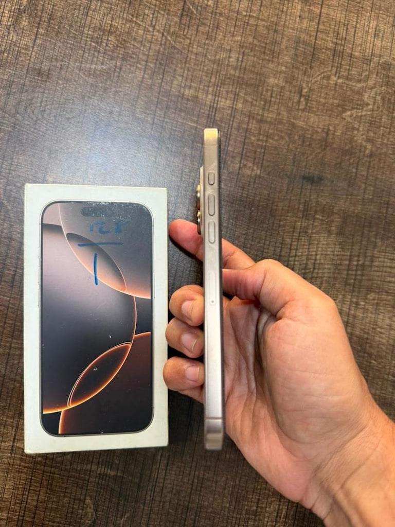 İPHONE 16 PRO MAX 256 GB - 2