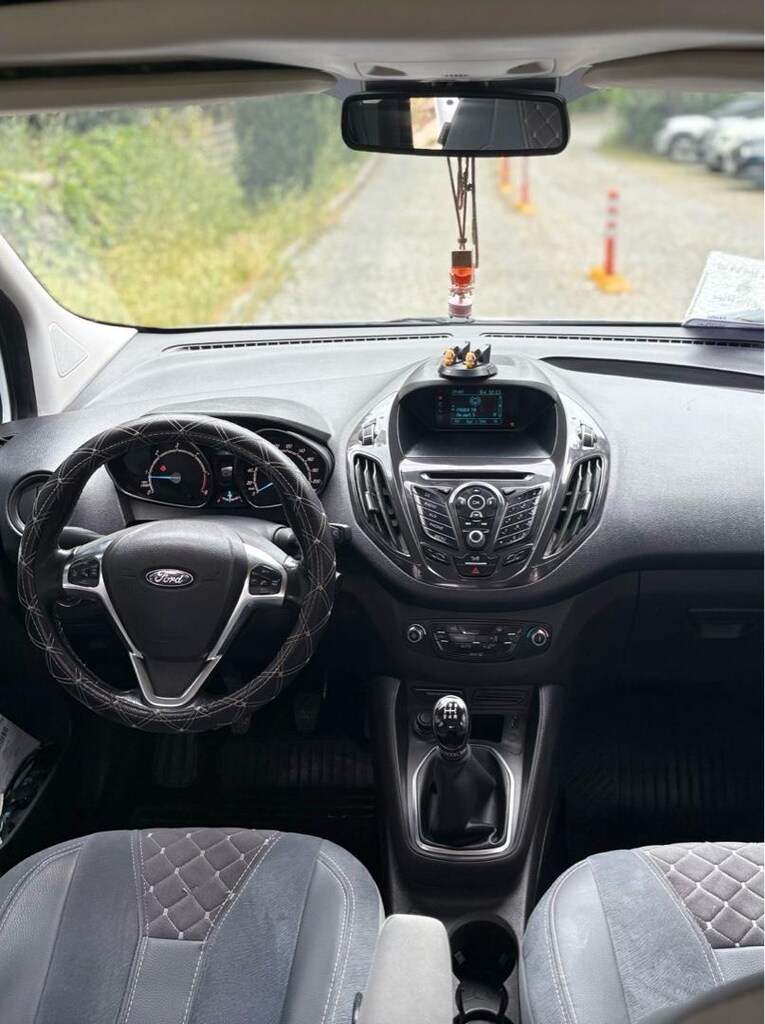 Ford TOURNEO