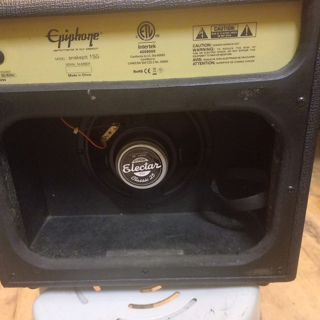 Epiphone 15G elektro gitar amfisi.. Cok temiz sorunsuz - 3