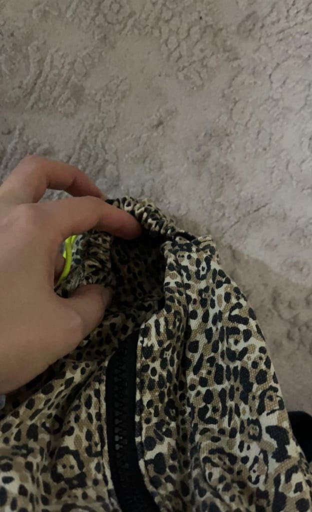 Leopar Desenli Sırt Çantası - 7