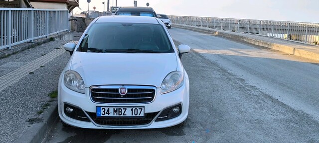 Fiat LINEA