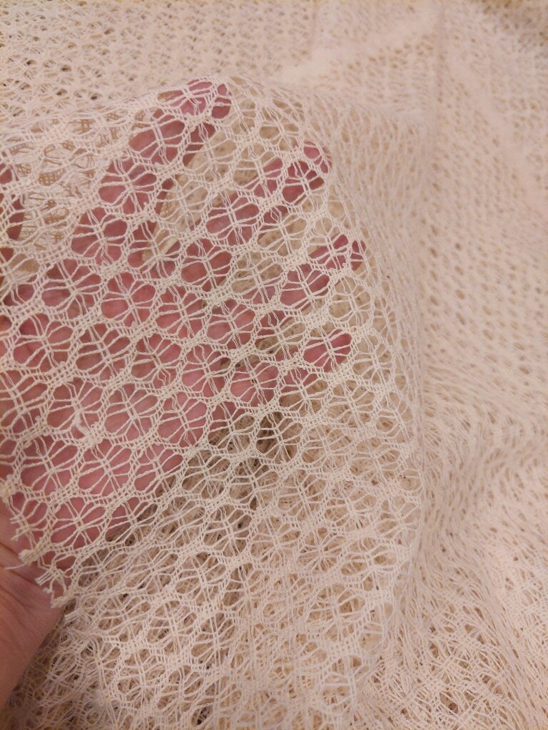 AVRUPA KUMAS 3 METRE UZUNLUK 130 CM ENINDE SİFİR SANDİKTAN CIFT EN - 4