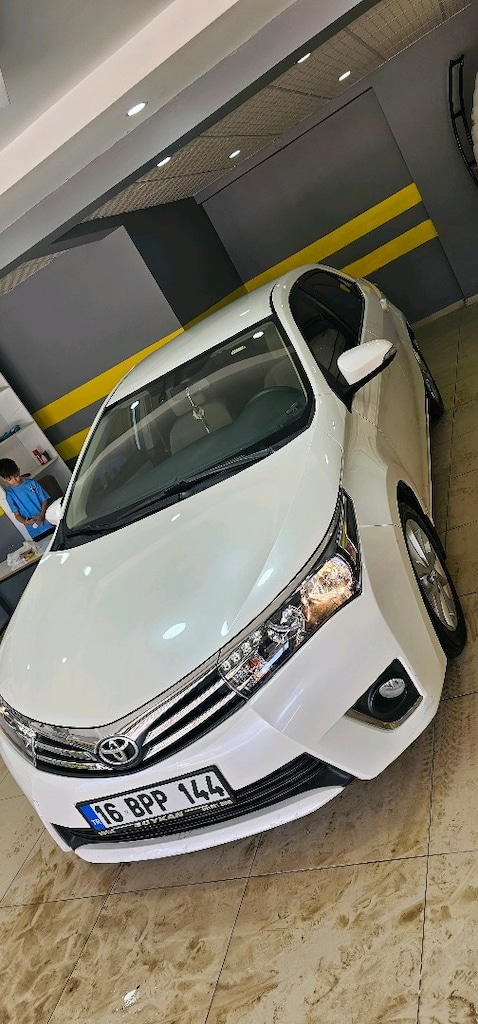 Toyota Corolla - 3