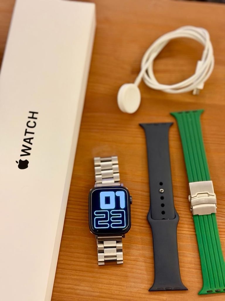 APPLE WATCH SE 44mm SPACE GRAY - 8