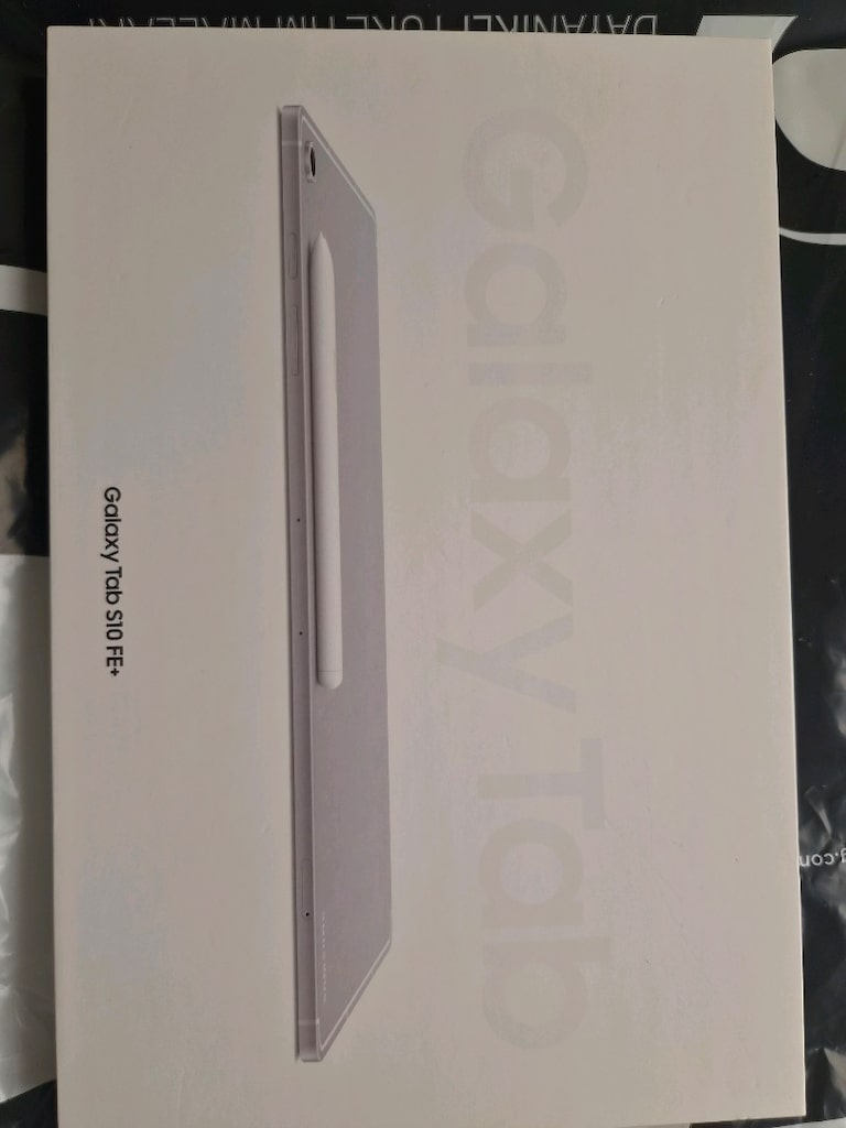 Samsung S10 FE+ Tablet - 8