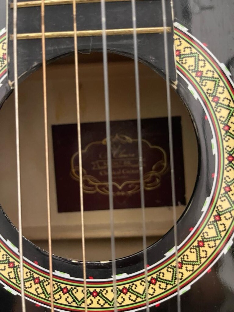 klasik gitar tertemiz Almira - 3