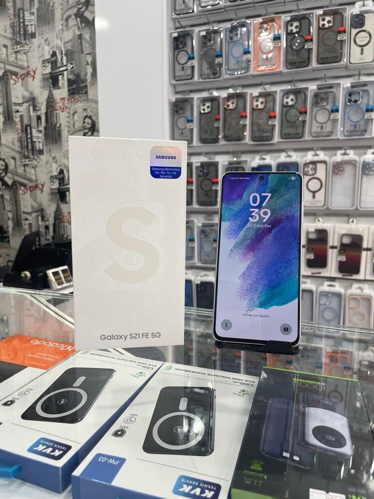 SAMSUNG S21 FE ( 8 RAM / 128 GB) - 2