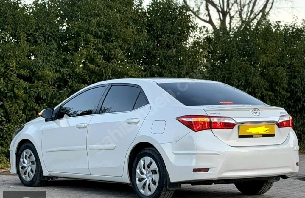 Toyota Corolla 1.4d.d - 4
