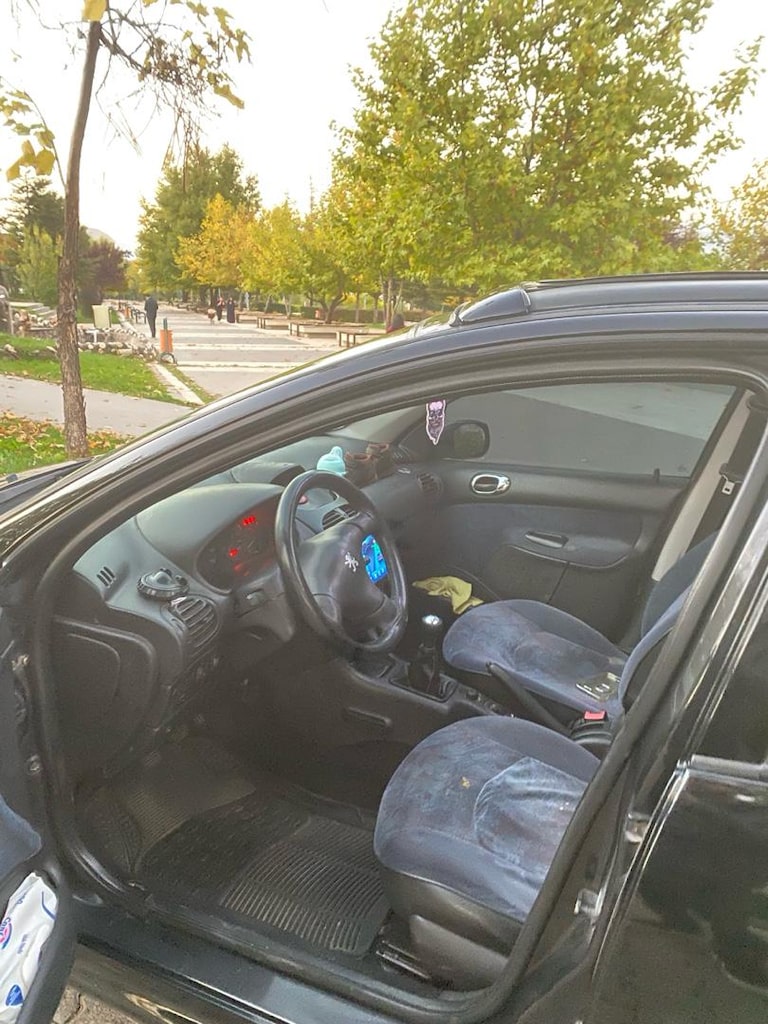 Siyah Hatchback Araba - 19