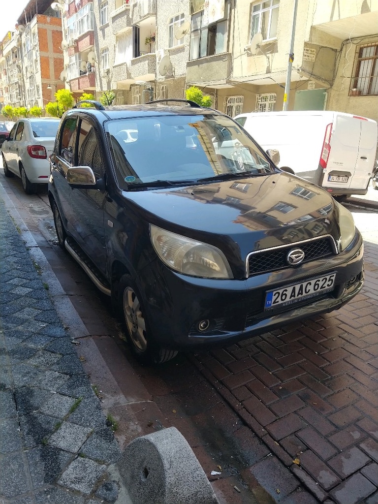 Daihatsu terios - 2