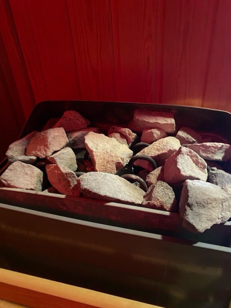 AZ KULLANILMIŞ SAUNA SOBASI 6 kW FIRSAT FİYAT - 2