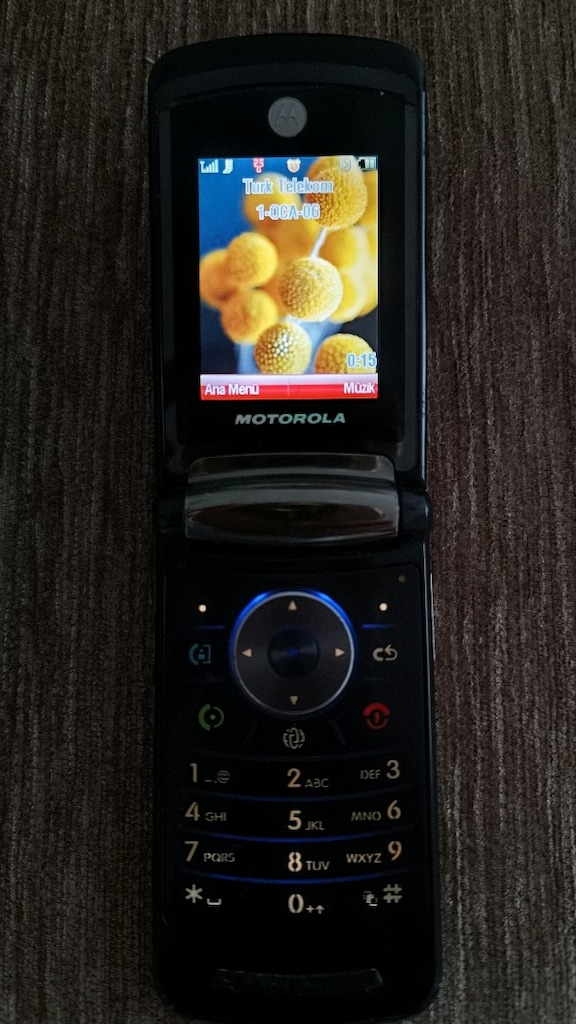 Motorola v9 - 2