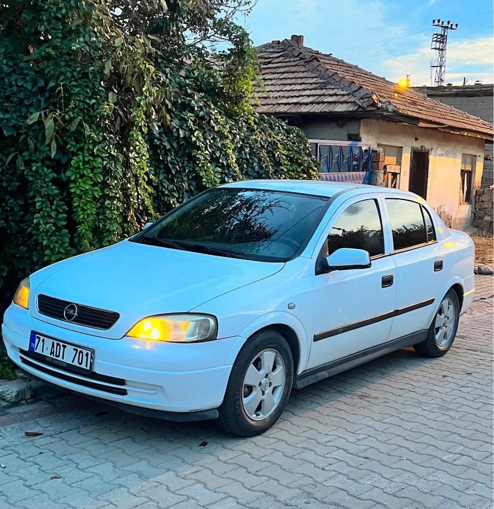 Opel Astra - 9