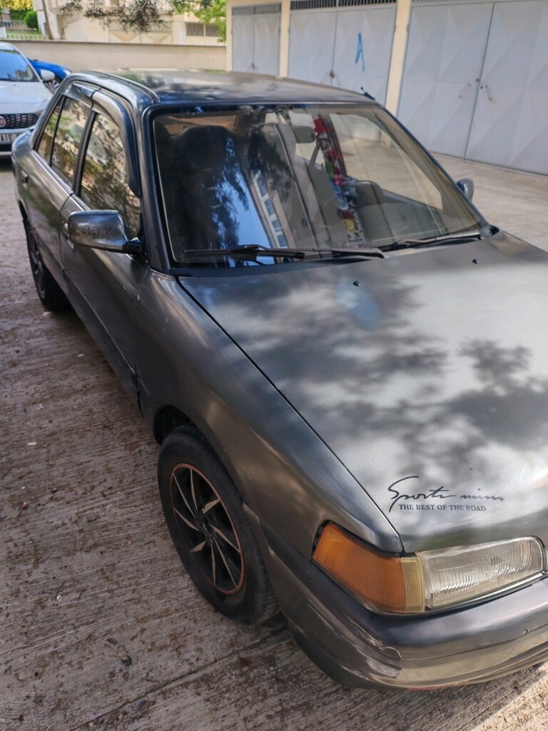 Mazda 323 - 3
