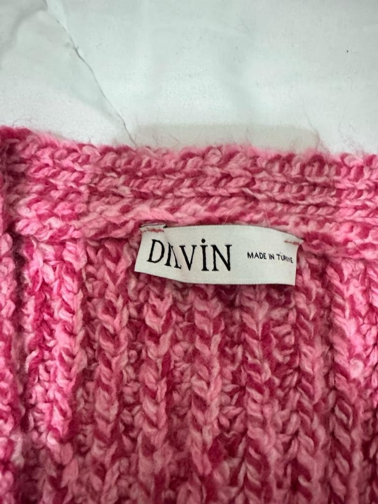 Dilvin pembe hırka — görsel 4/6