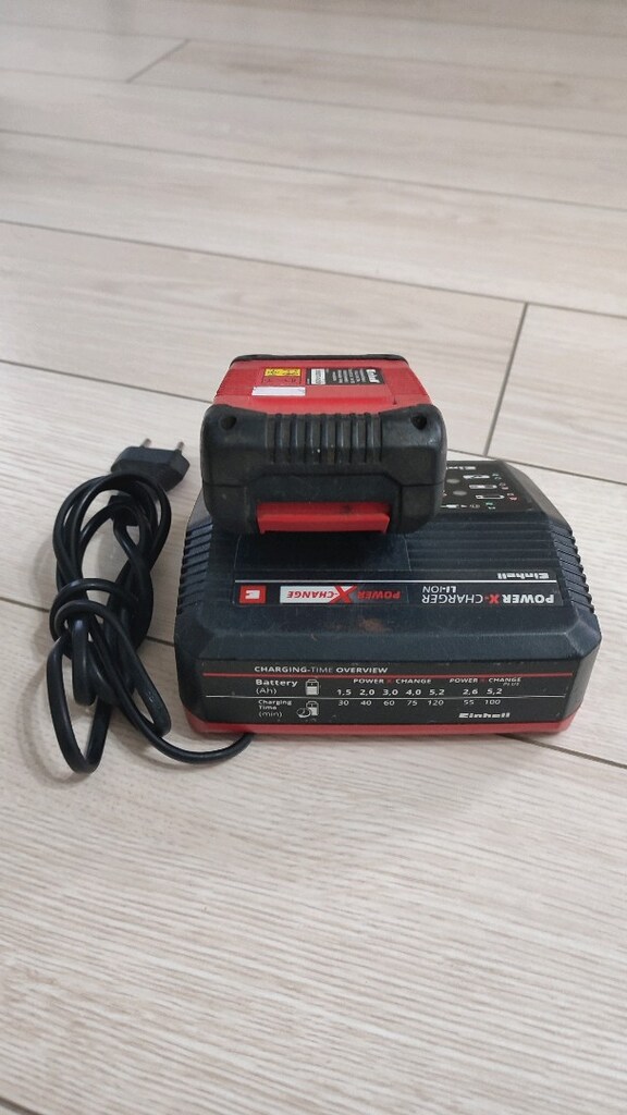 Einhell Batarya(18v - 1.5 Ah) + Sarj makinesi - 4