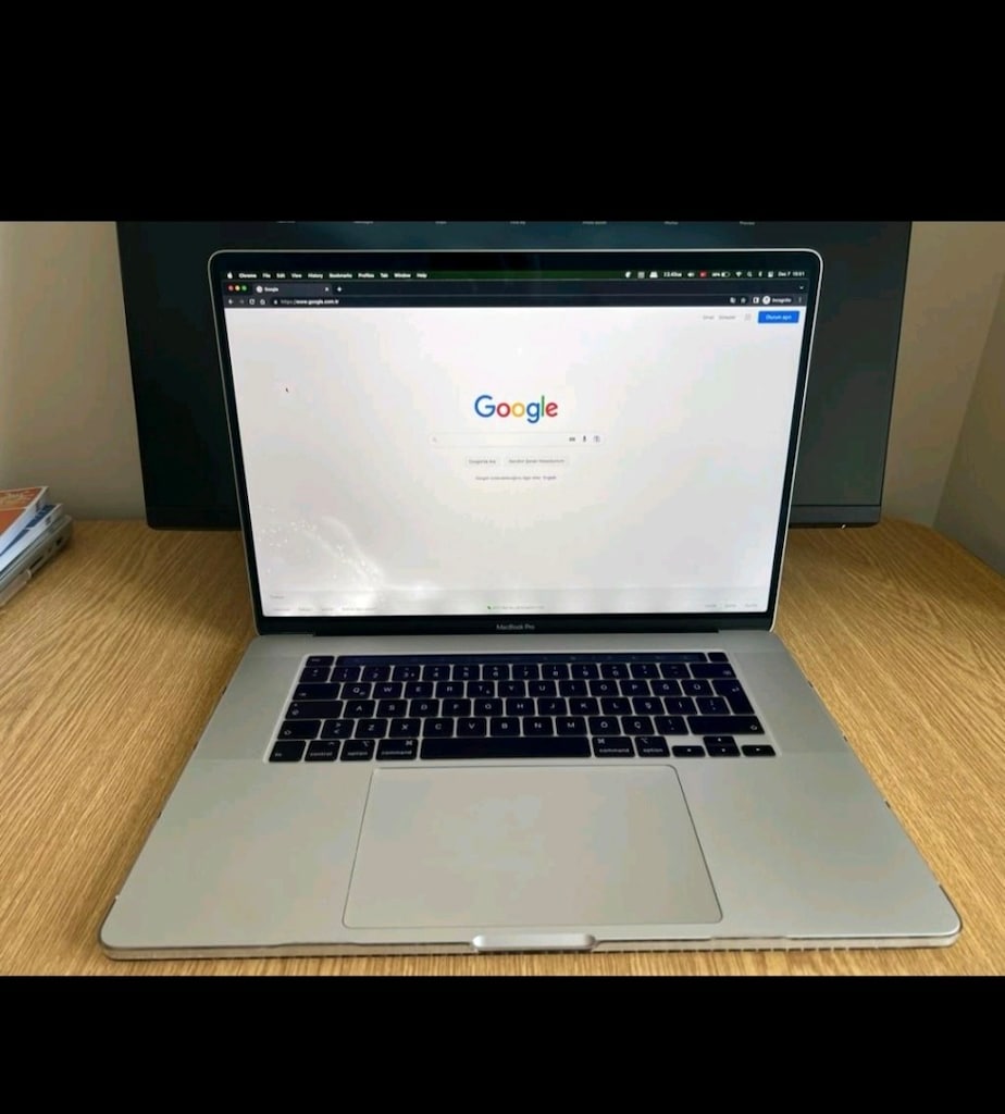 MacBook Pro 16'' Touchbar MVVL2TU/A - 6