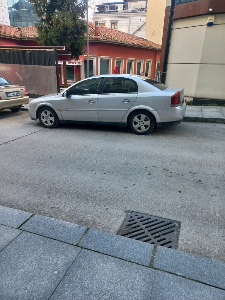 bakımlı opel vectra c gelir görür beğenir alir gidersin aracım boyalid - 16