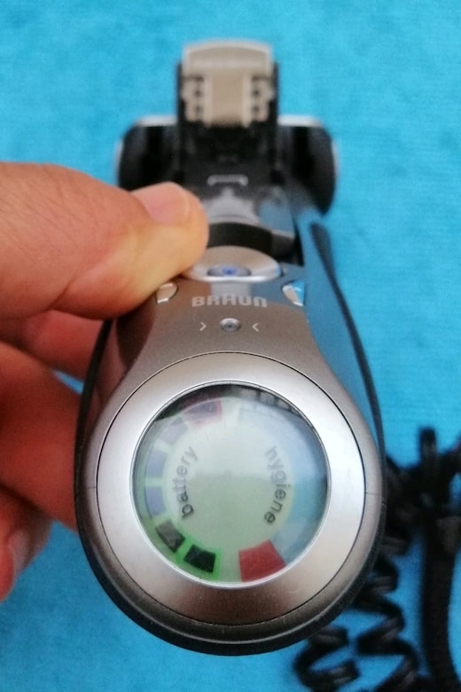Braun Series Series 7 799cc Şarjlı Tıraş Makinesi - 2