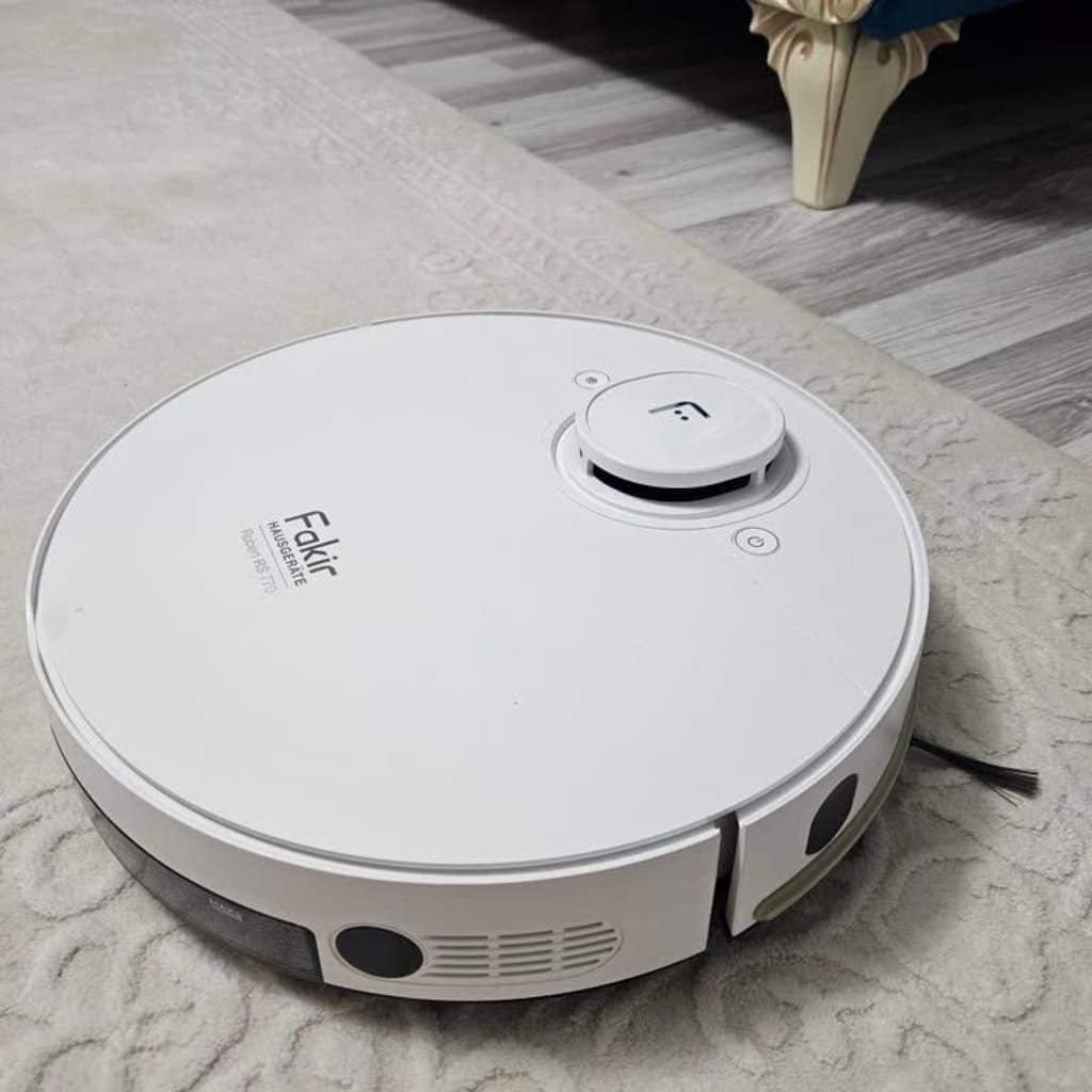 FAKİR RS770 ROBOT SÜPÜRGE 1 aylık