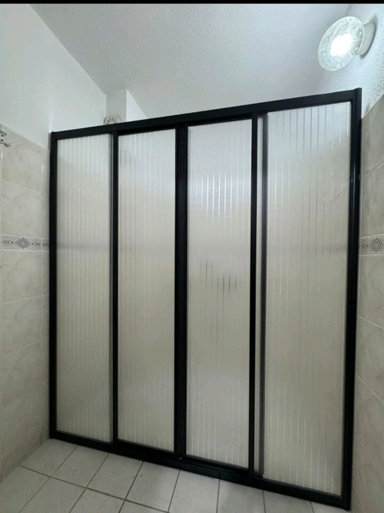 DUŞAKABİNDE ŞOK FİYATLAR - 11