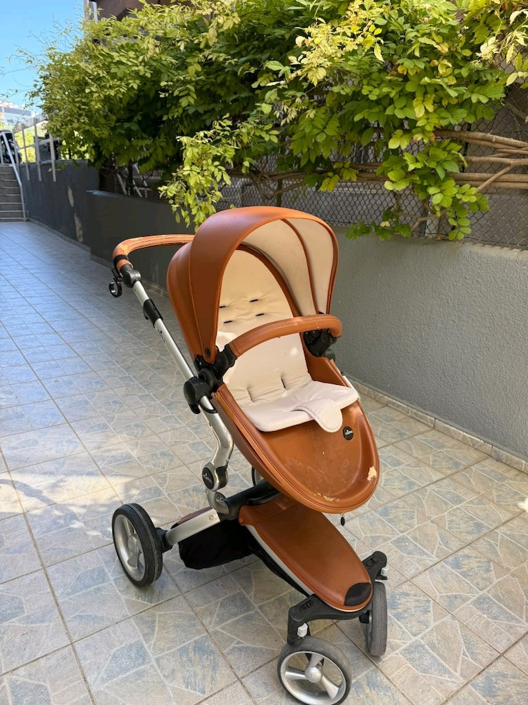 Kahverengi mima bebek arabası tüm aparqtları var - 6