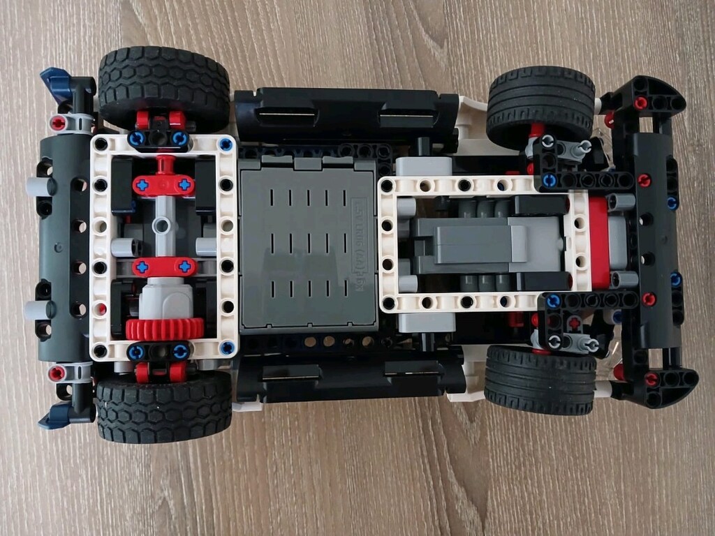 Lego Technic 42109 Top Gear Rally - 6
