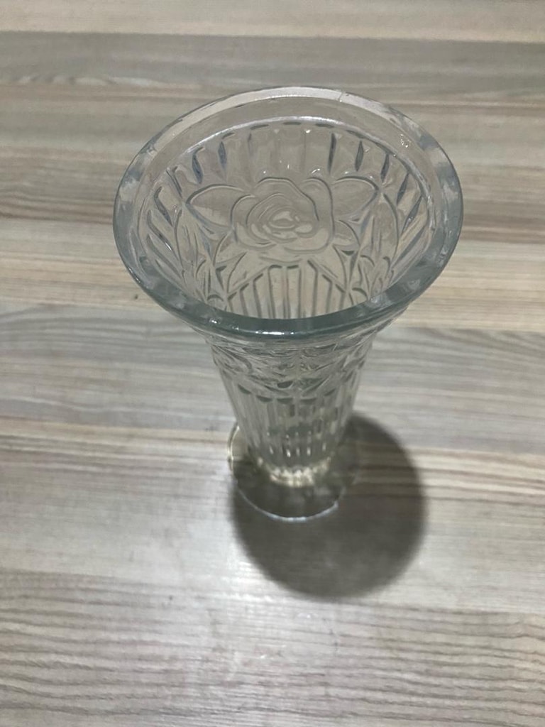 Gül desenli vazo - 2