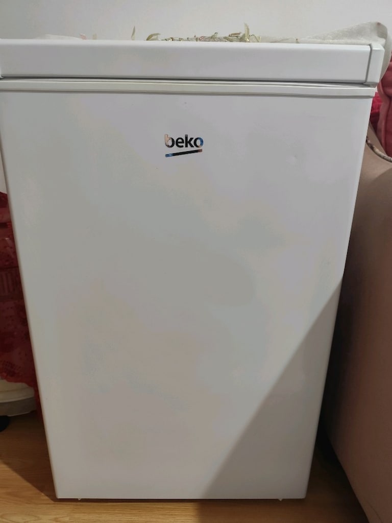 sandıklı derin dondurucu. sıfır ayarında
