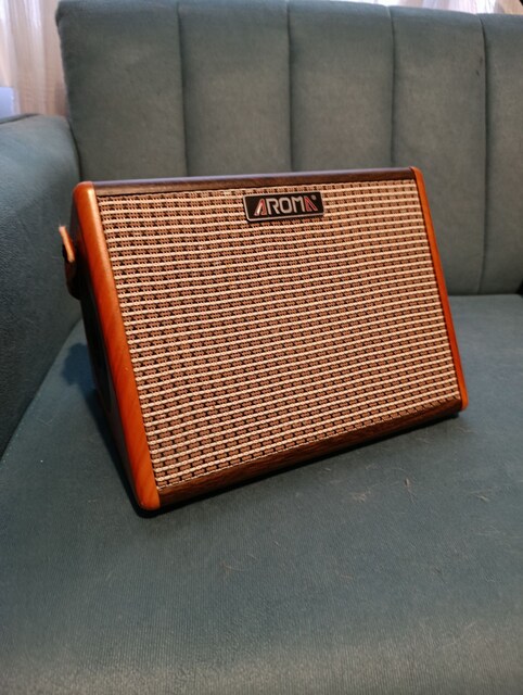 Aroma AG-26A Şarjlı Bluetooth Akustik Gitar Amfisi