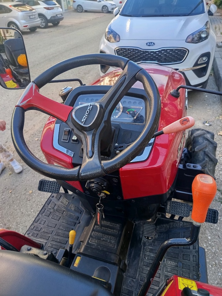 solis 26 beygir 4x4 bahçe traktörü ekipmanlarıyla - 7