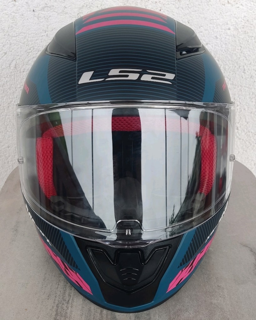 Ls2 kask sıfıra yakın!!!