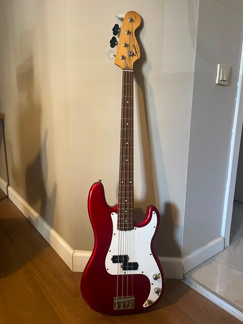 Fender Squier P Bass