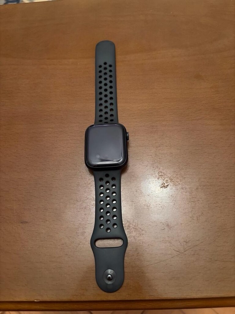 Apple Watch 7 Nike Series - 2