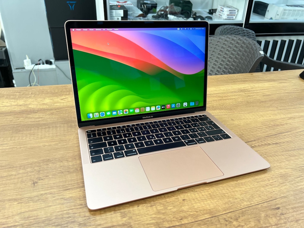 APPLE MACBOOK AİR 2019 İNTEL İ5 İŞLEMCİLİ LAPTOP - 6