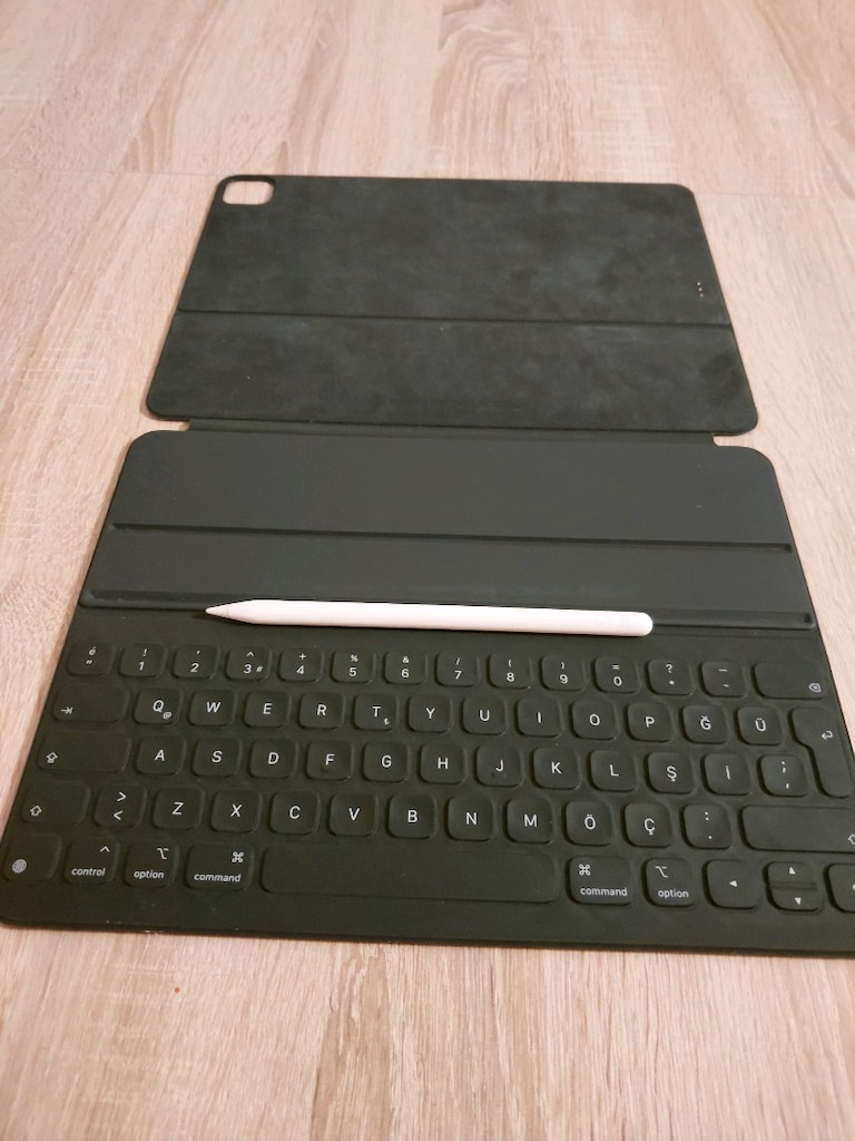iPad Pro 6. Nesil 12.9 inç 128 GB sim kartlı+ Kalem+ Klavye+Garantili - 3