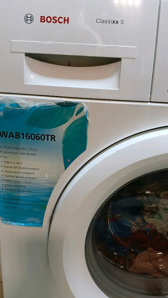 5,5 kg BOSCH ÇAMAŞIR MAKİNESİ SORUNSUZ ÇALISIR DURUMDA TESLİM EDERİM - 3