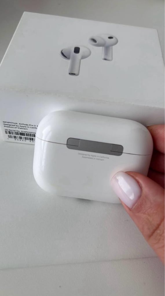 Apple AirPods Pro 3 Kulaklık - 4