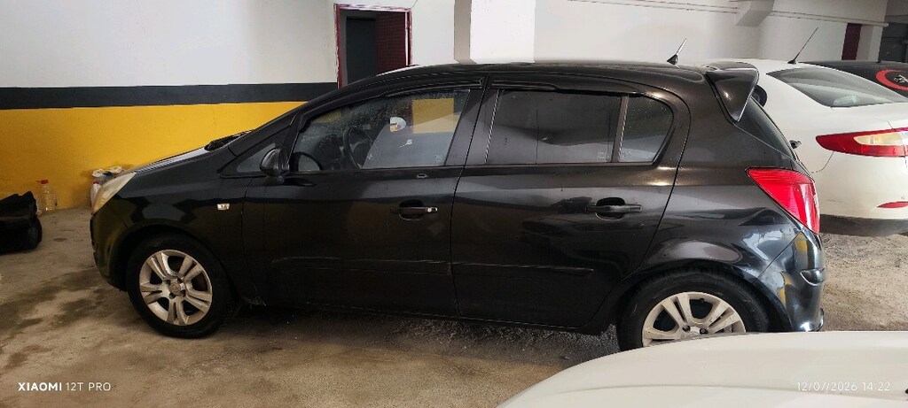 sahibinden 1.4 enjoy Corsa yeni kasa - 12