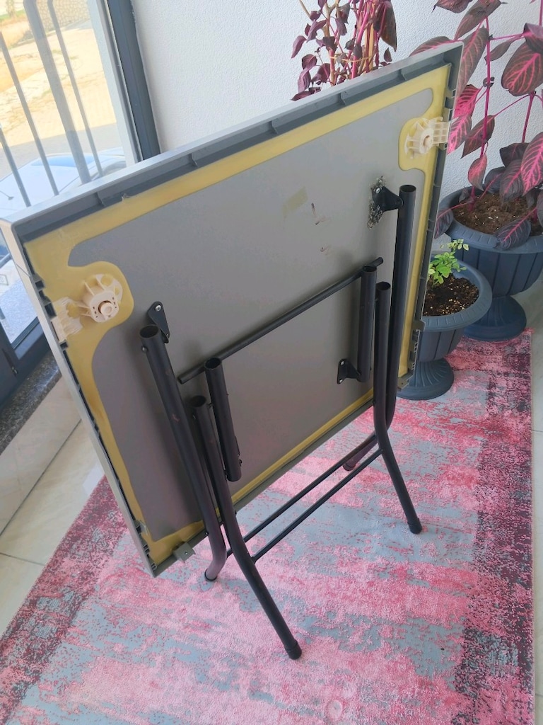kare katlanır masa - 4