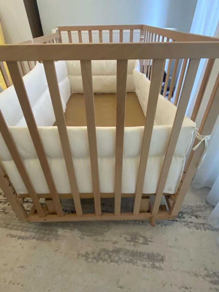 Doğal ahşap bebek beşiği - 12