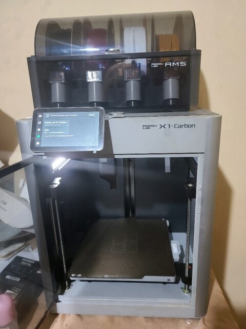 Bambu Lab X1-Carbon + AMS'li