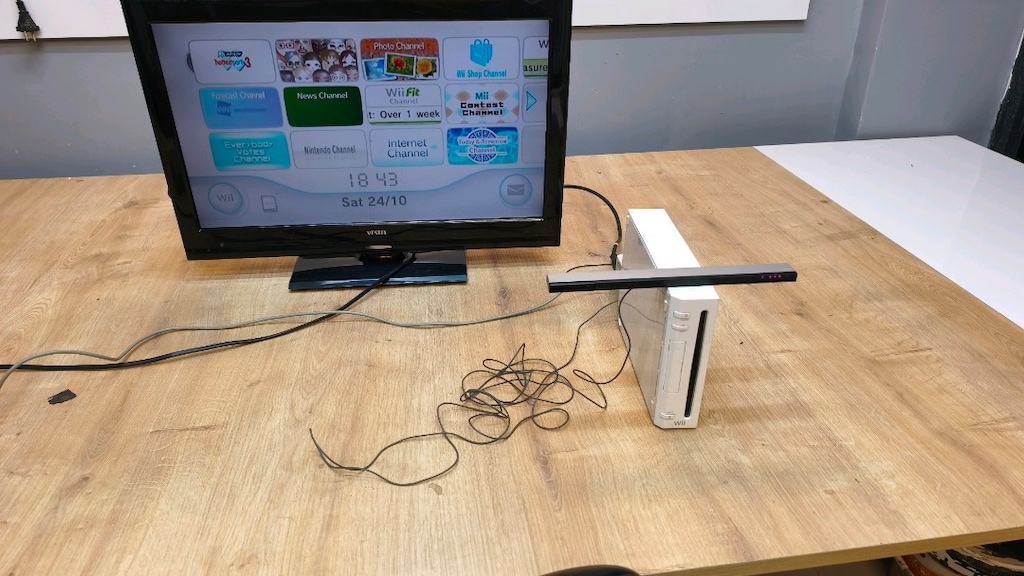 Nintendo Wii RVL-001 Oyun Konsolu Açıklamayı Okuyunuz - 9