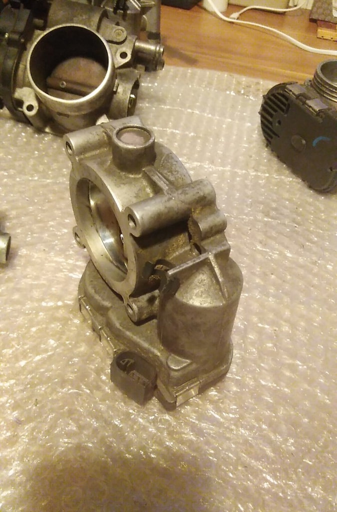MERCEDES GAZ KELEBEK W169 A170 W204 W212 W245 M266 M271 - 2