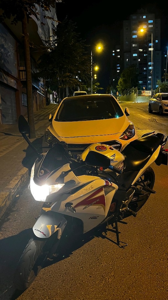 cbr125 çekme belgeli - 2