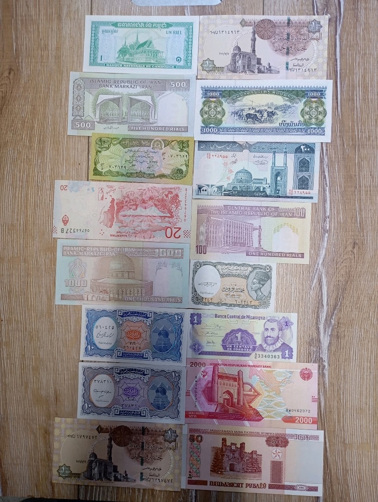 90 Farklı yabancı ülke paralaları - 9